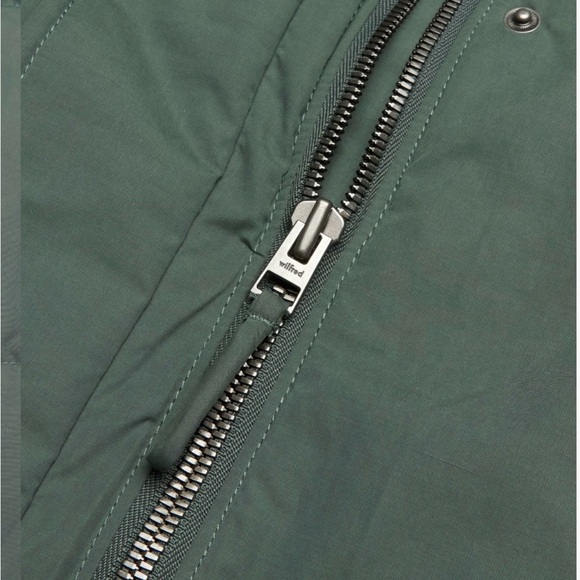 Wilfred Mont Blanc Parka. Like new condition. Size XS. - Picture 16 of 16